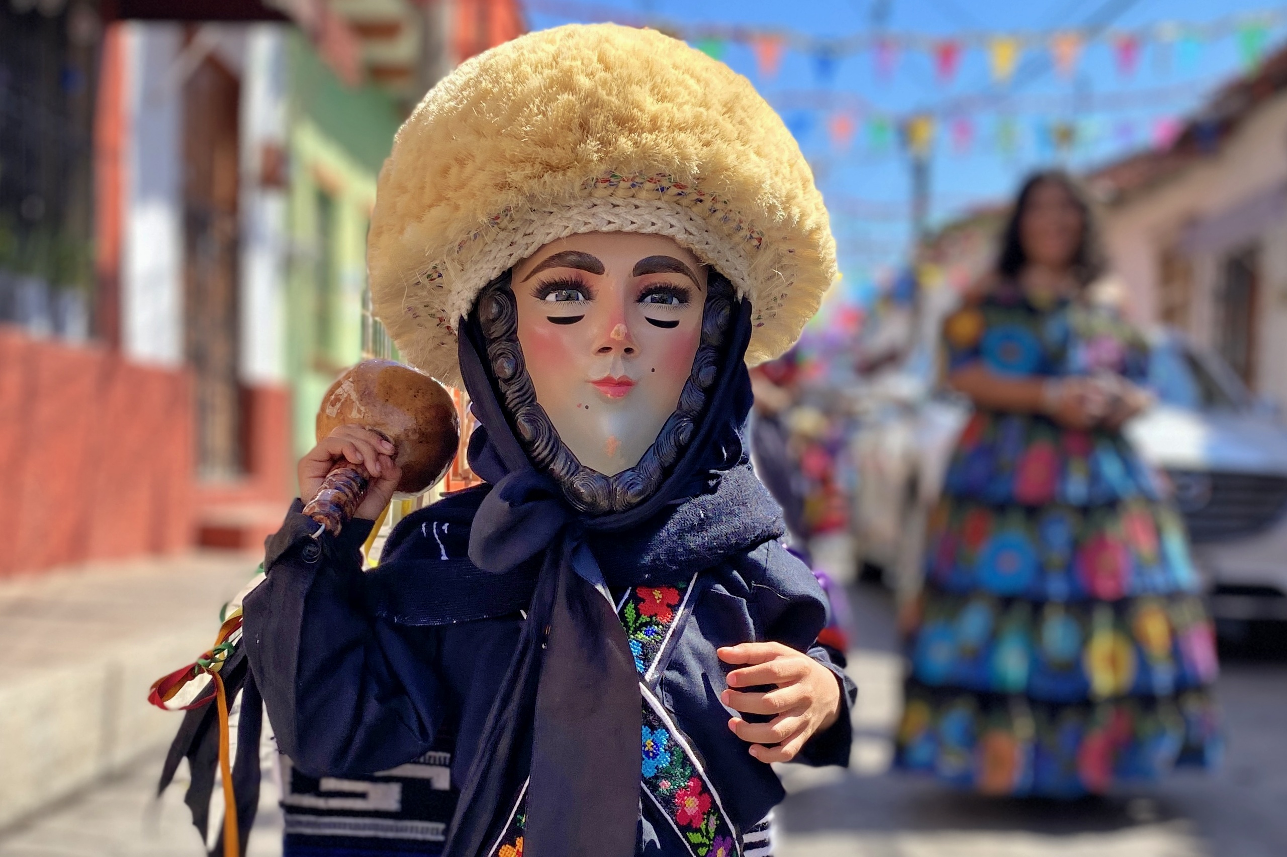 Enfant Parachico dans la rue